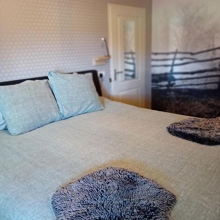 B&B Typisch Lelies Liessel Esterno foto