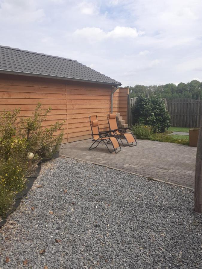 B&B Typisch Lelies Liessel Esterno foto