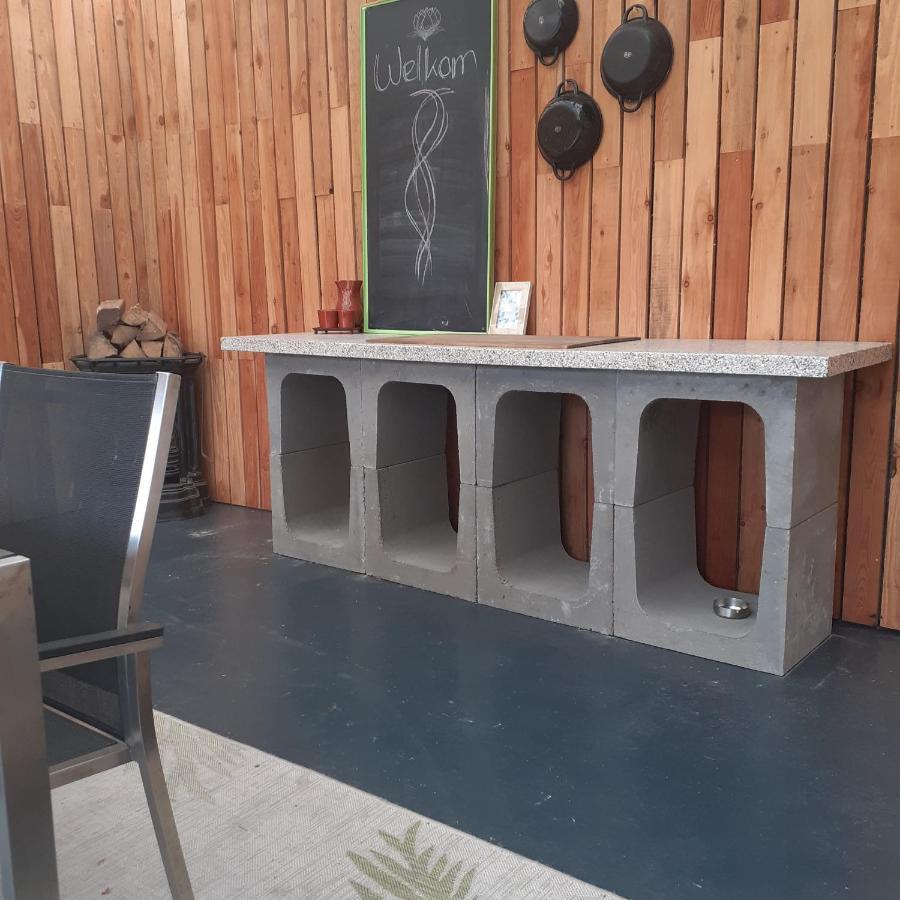 B&B Typisch Lelies Liessel Esterno foto