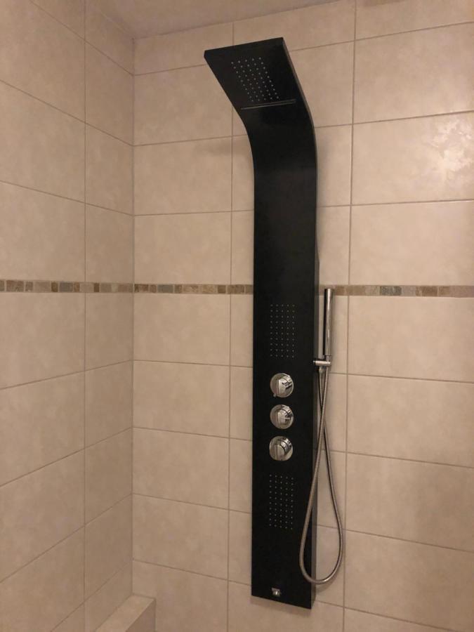 B&B Typisch Lelies Liessel Esterno foto